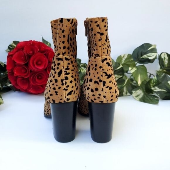 Animal Print Booties Cheetah Leopard Leather Boots Ankle Boho Fall Favroite - Picture 4 of 7